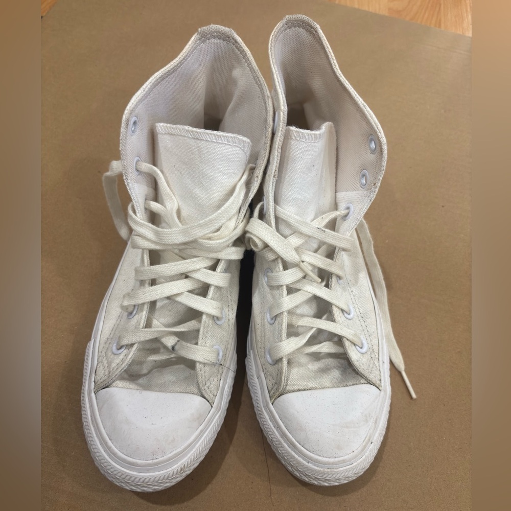 Converse Classic White High-Tops